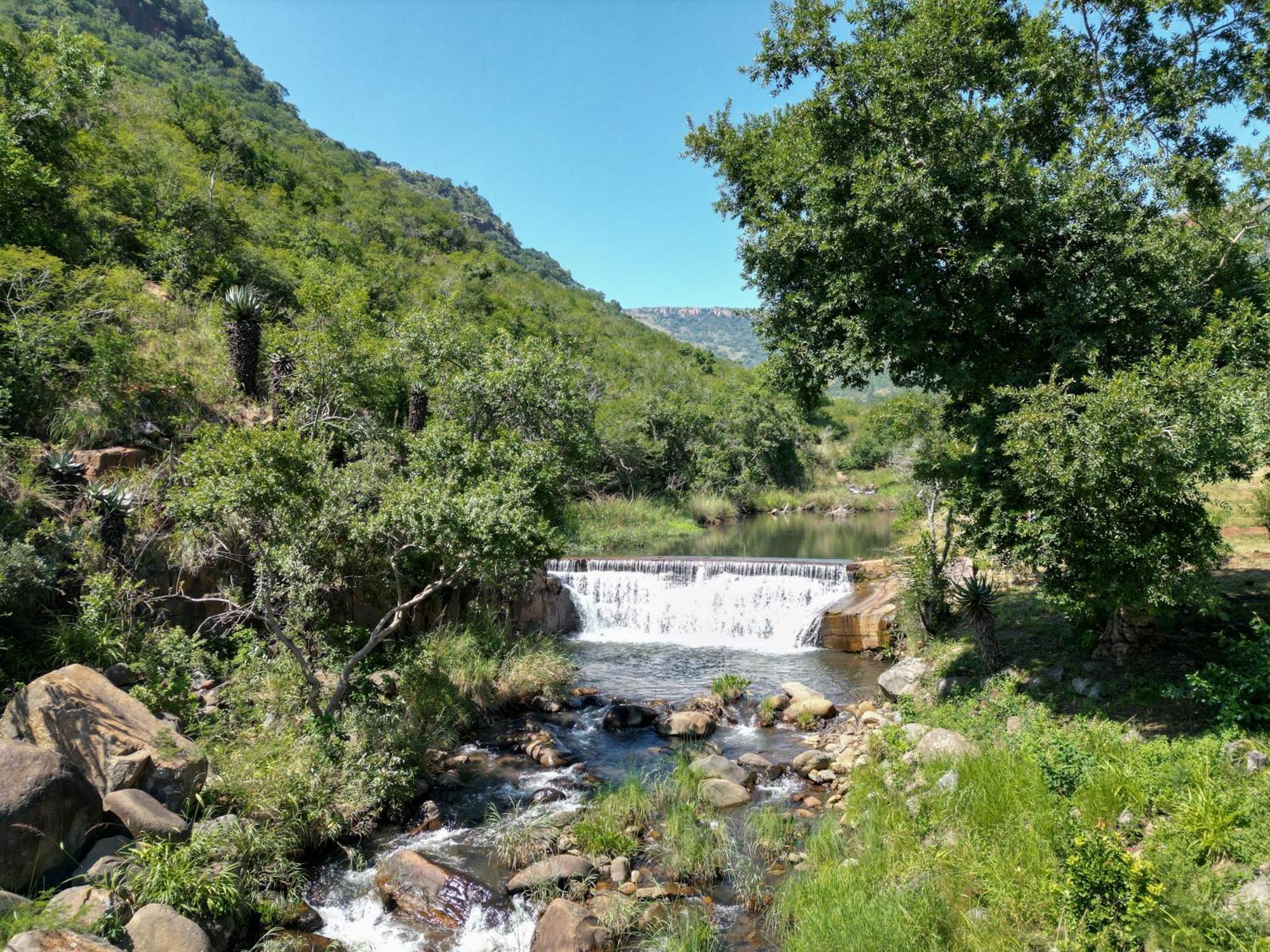 Rocky Drift Private Nature Reserve Waterval Boven Bagian luar foto
