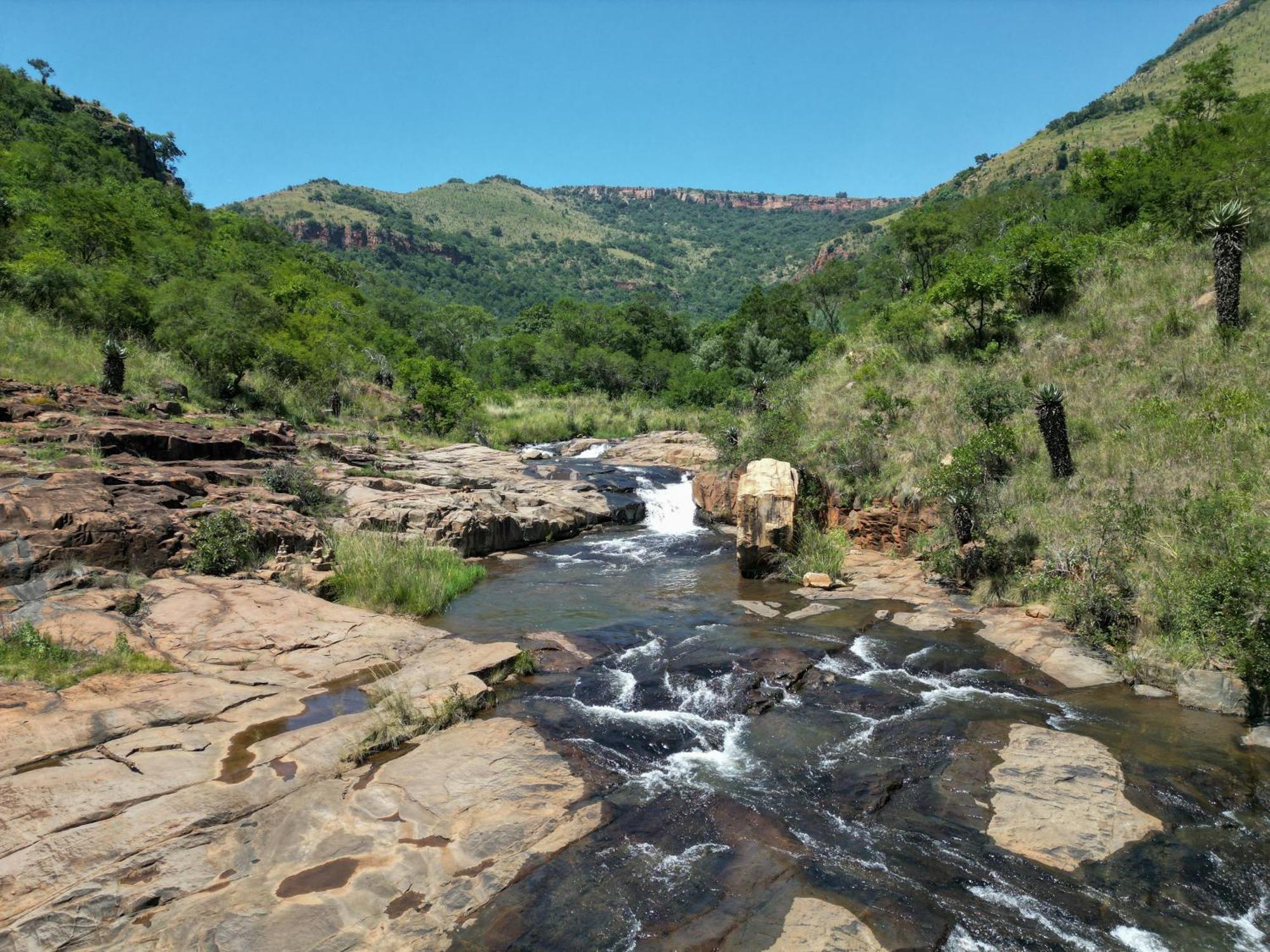 Rocky Drift Private Nature Reserve Waterval Boven Bagian luar foto